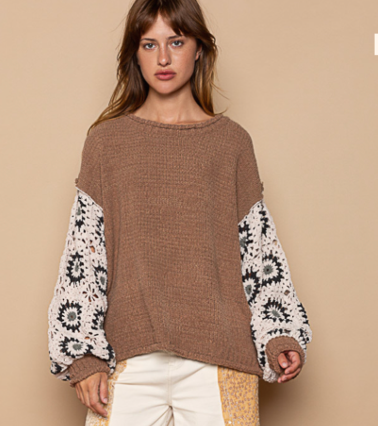 Hit Replay Sweater | Chocolate