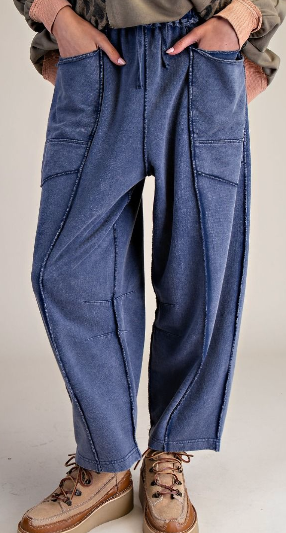 Twenty Five Barrel Pants | Navy