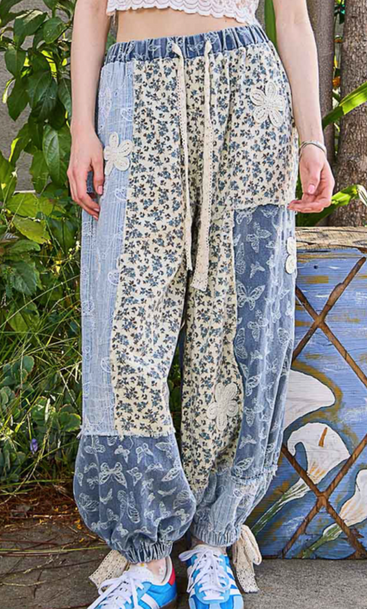 Everything Nice Contrast Pants | Blue Butterfly