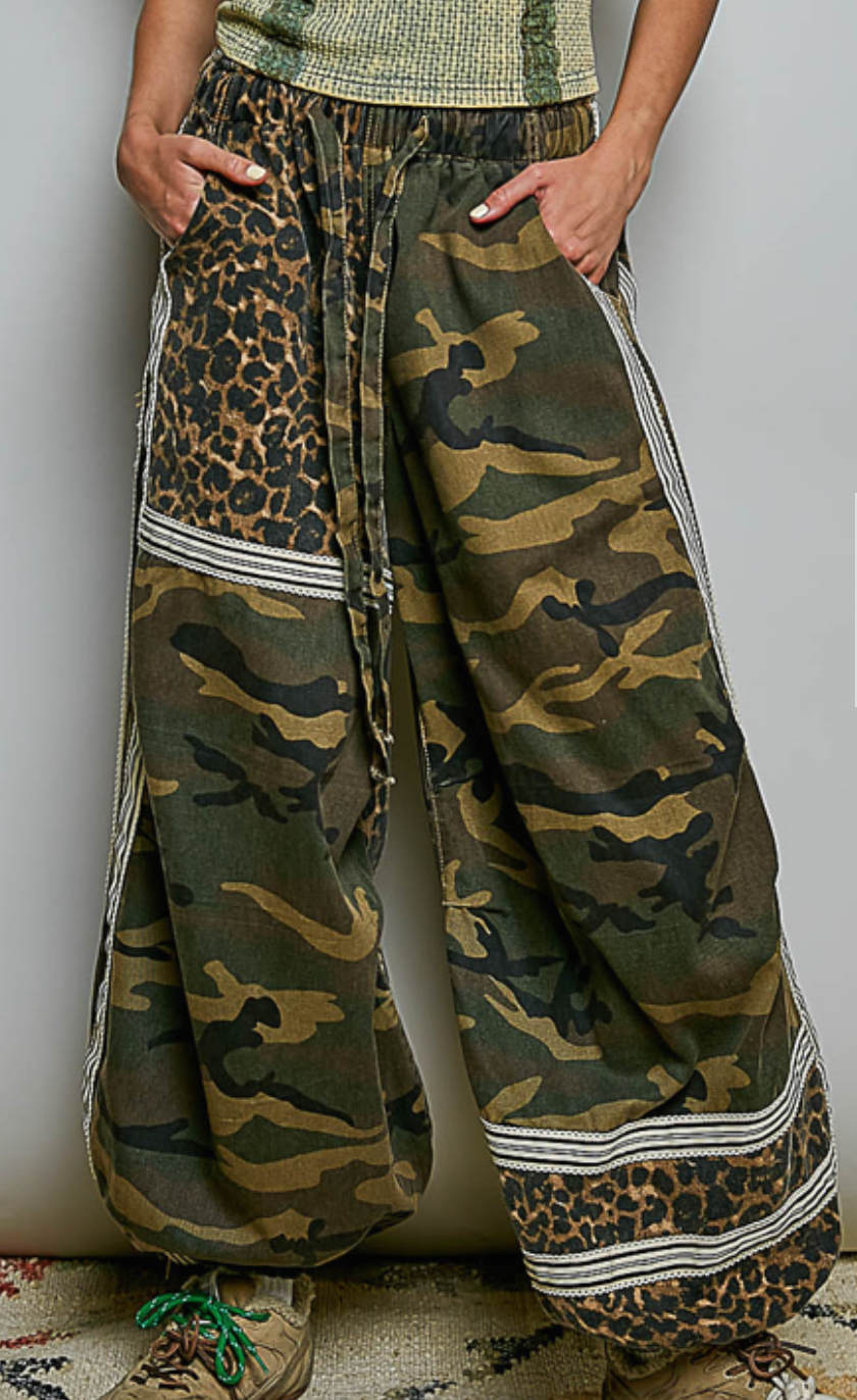 Gypsy Grove Joggers | Camo