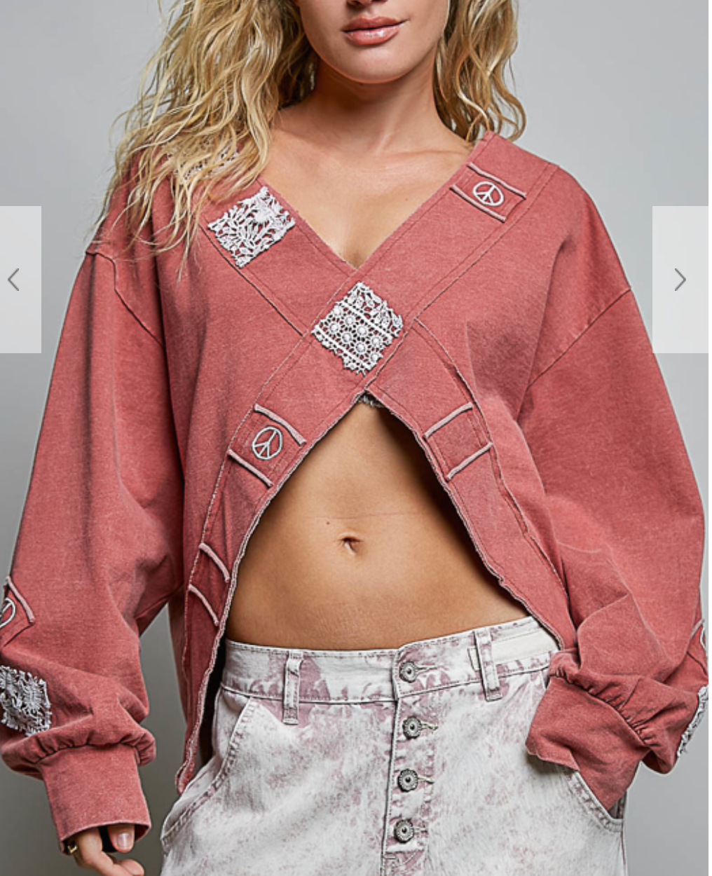 It Girl Pullover | Scarlet Red