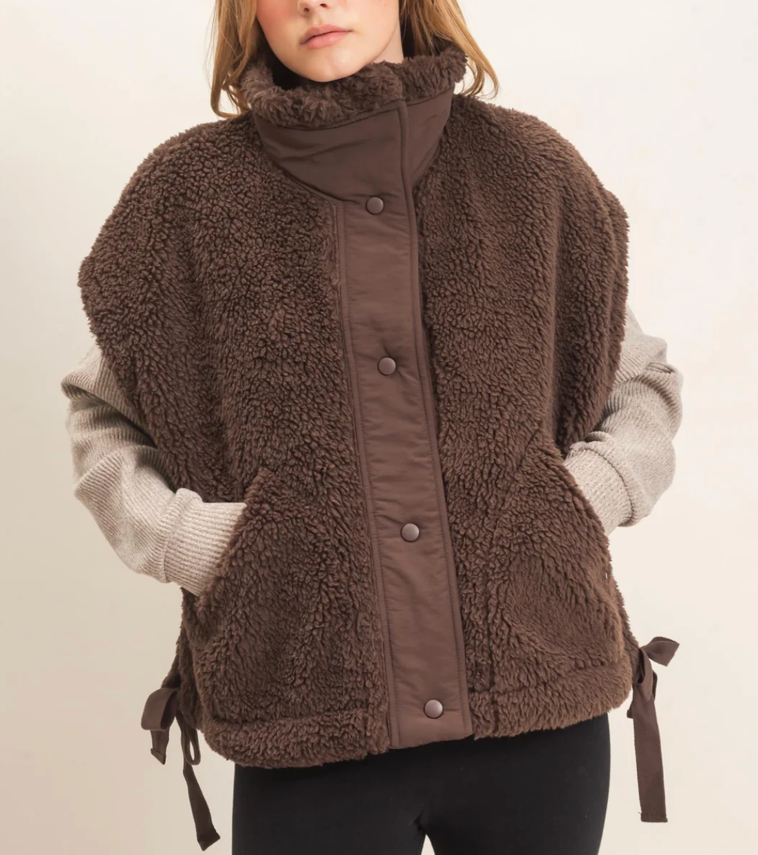 Coming Back Sherpa Vest | Brown