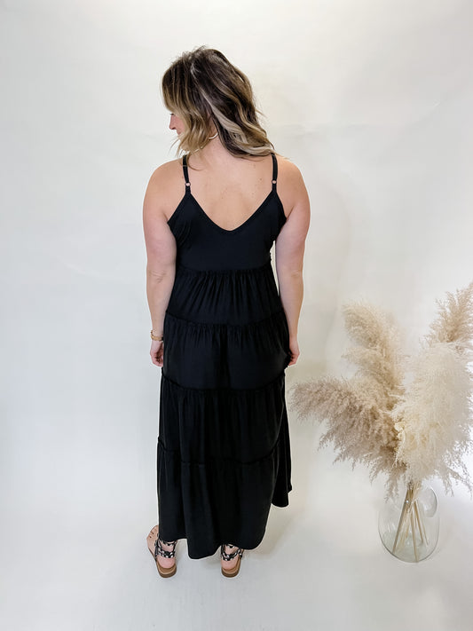 Good Knowledge Maxi Dress | Black